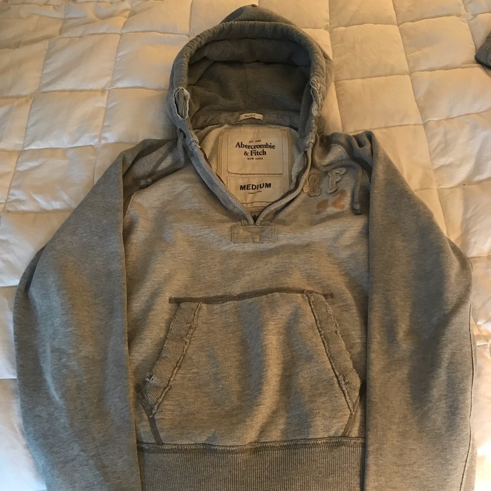 Abercrombie sweatshirt